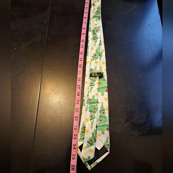 Novelty Christmas Tree Tie - Picture 5 of 6